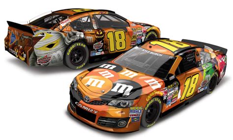 2014 Kyle Busch 18 Mandms Halloween Diecast