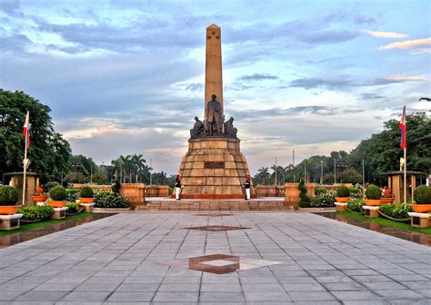Manila Rizal Monument Philippines Destinations Philippines Travel