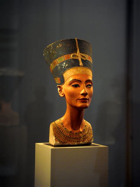 The Bust Of Nefertiti Ägyptisches Museum Berlin The Bust Flickr