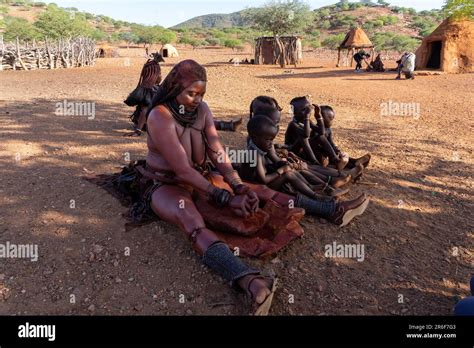 Himba Women Kaokoland Namibia Africa The Himba Singular Omuhimba