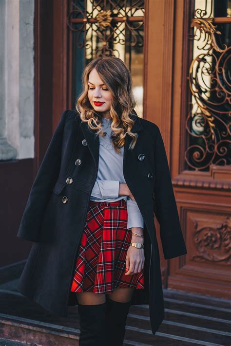 Plaid Skirt Red Plaid Skirt Classy Christmas Outfit Plaid Skirt Outfit
