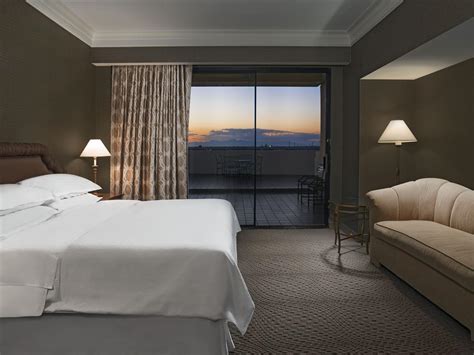 Best Price On Sheraton Crescent Hotel In Phoenix Az Reviews