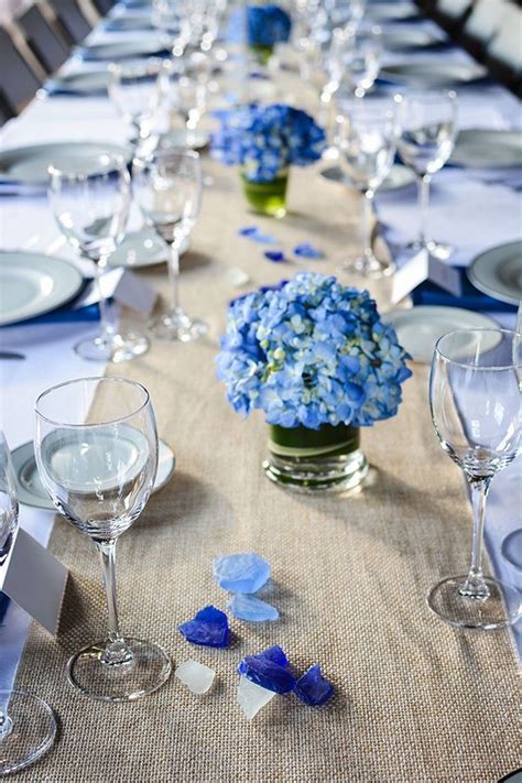 Going to weddings in new england growing up, i saw so many hydrangea centerpieces and bouquets that i always assumed. 50+ Modern DIY Hydrangea Centerpiece | Blue wedding centerpieces, Hydrangeas wedding, Blue ...