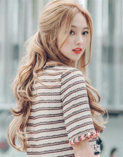 Korean Hairstyles Long Cute The Cutest Long Hairstyles On The Korean Celebrities We Love