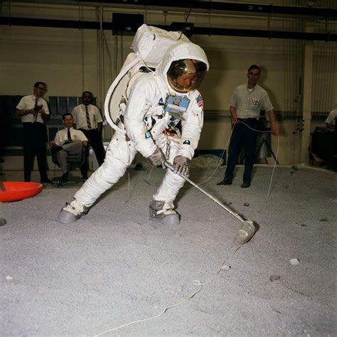 Fotos Apollo 11 Homem Pisa A Lua Pela Primeira Vez 20 07 2012 UOL