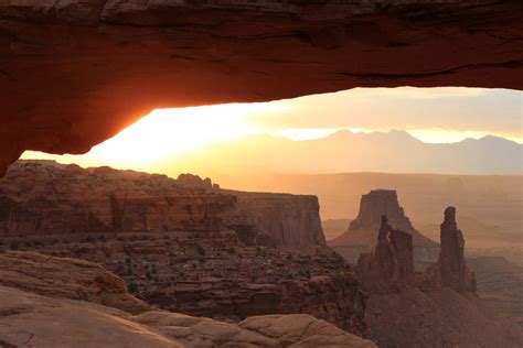 How To Visit Canyonlands National Park—best Hikes And Lodging