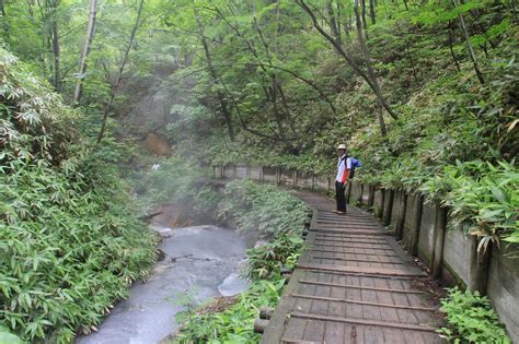 Enjoy shikotsu lake's crystal clear transparent water. Jaik's Travel Blog: Day 10: Noboribetsu to Lake Toya