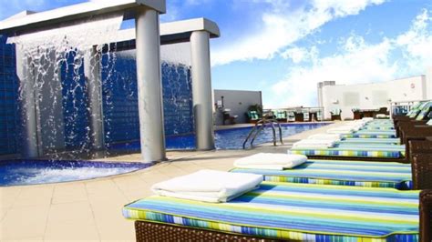Each room has a tv and a tea/coffee maker. Holiday Inn Dubai Al Barsha **** - Dubai, United Arab ...