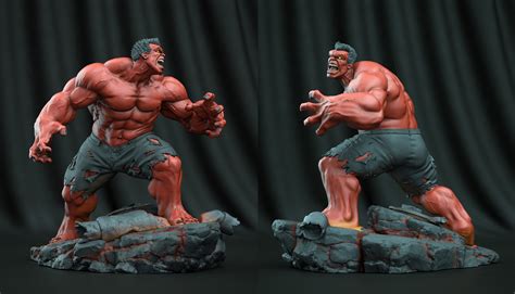 Matt Leighton Hulk Statue Commission