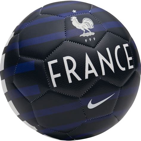 290 likes · 2 talking about this. Ballon de football de l'Equipe de France - Bleu/Blanc ...
