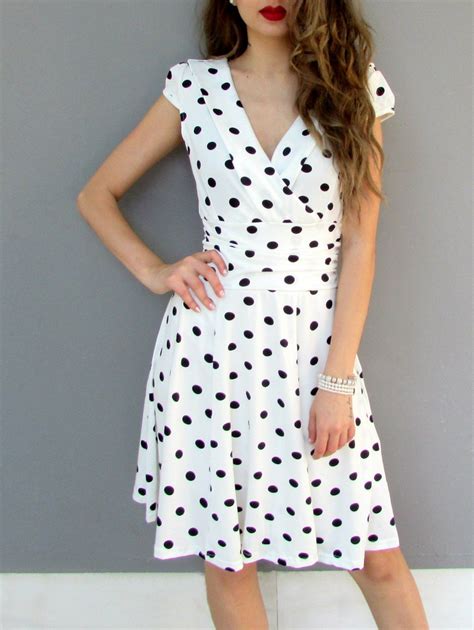 [17 off] 2021 stylish short sleeve v neck polka dot dress for women in white dresslily
