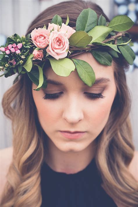 relaxed wedding hairstyle with pink rose flower crown and natural makeup sarah s photography