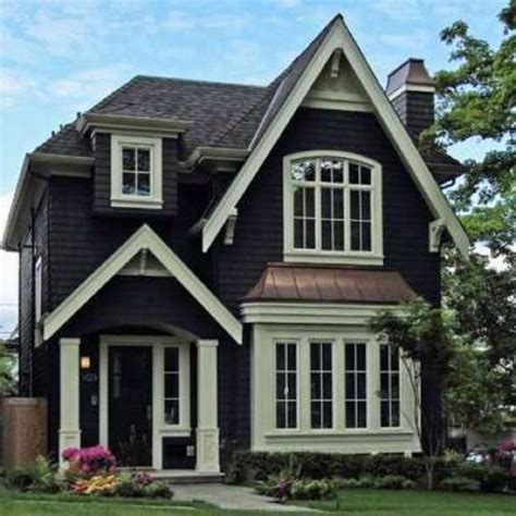 Cool 40 Gorgeous Black House Exterior Design Ideas For Inspiration