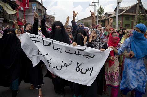 in pictures what s happening in occupied kashmir world dawn