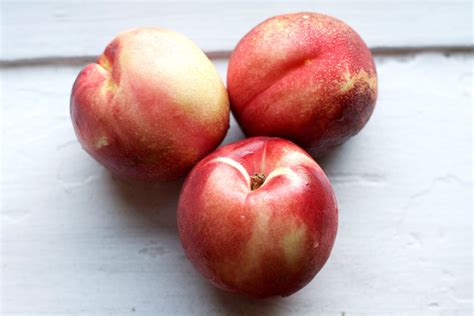 Nectarine Facts Health Benefits And Nutritional Value
