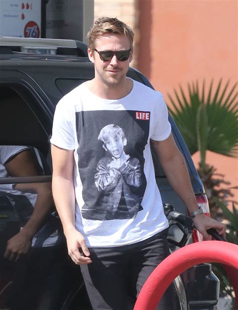 Macaulay Culkin In A Ryan Gosling T Shirt Picture Popsugar Celebrity