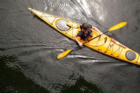 Three Must Know Beginner Kayaking Tips Fitness Actively Northwest