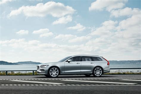 And it means helping connect you with the volvo s60, s60 cross country, s60 inscription, or s90 sedan, xc60 or xc90 suv, or v60, v60 cross country, or v90 cross country wagon that fits your lifestyle. 2016 Volvo V90 Wagon Officially Revealed in Sweden ...