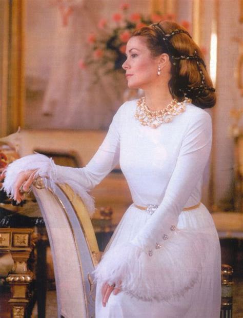 Donna carline kelley wedding pictures. Épinglé par Marie Caprice sur 50's | Princesse grace de ...