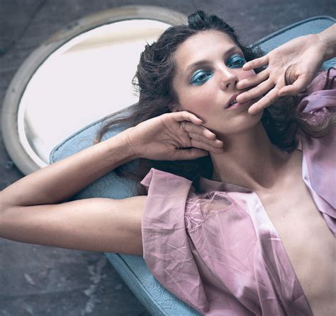 Soft Focus Daria Werbowy By Mikael Jansson For Porter Fall