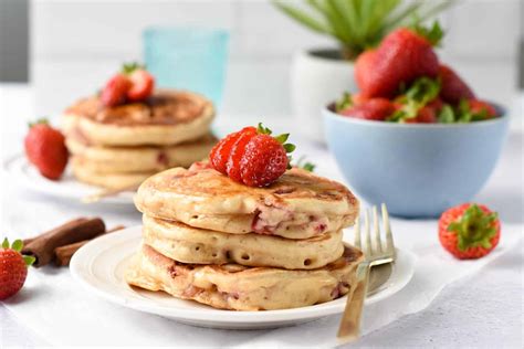 Strawberry Pancakes The Conscious Plant Kitchen