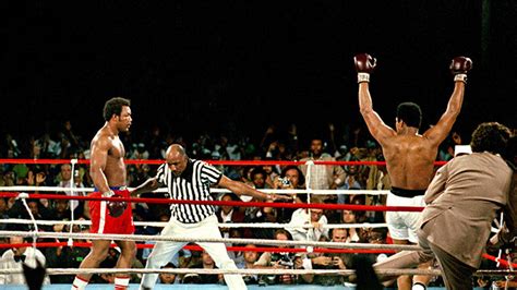 October 30 1974 Muhammad Ali Wins The Rumble In The Jungle To Regain