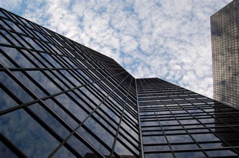 無料画像 雲 建築 構造 空 太陽光 ルーフ 建物 超高層ビル ライン タワー ファサード 市街地 地球の雰囲気