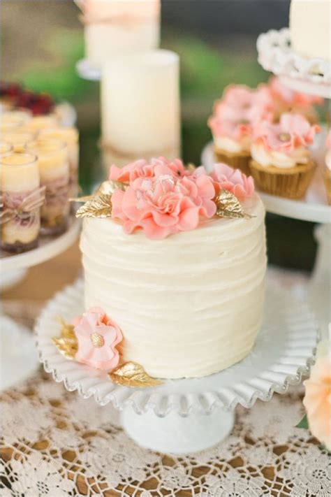 Gold Wedding Ideas Have A Mini Wedding Cake In Gold And Peach