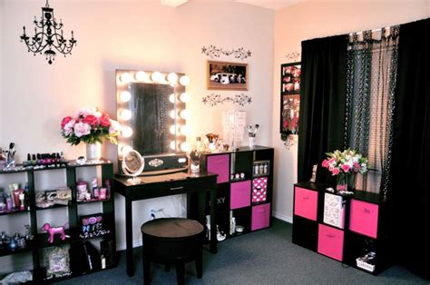 Awesome 25 Makeup Rooms Design Ideas In 2020 Room Decor Glam Room