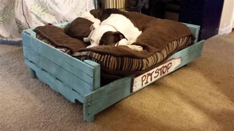 Make A Pallet Dog Bed Diy Projects For Everyone