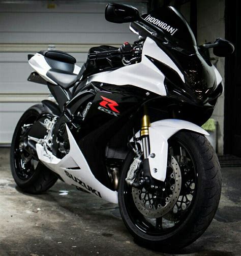 We have various colors and designs for gsx r600/r750 motorcycle fairing sets.we also have in stock clear and unpainted fairings for various. 2014 GSXR 750. | Suzuki bikes, Sport bikes, Suzuki gsxr