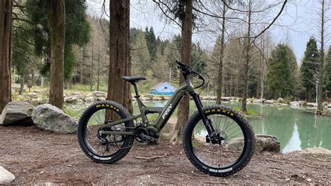 Frey Cc Fat Is A Monster On Two Wheels Packs 1500w Fat Tires And A