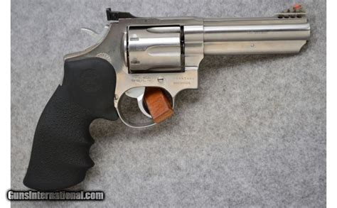 Taurus ~ Model 669 ~ 357 Magnum