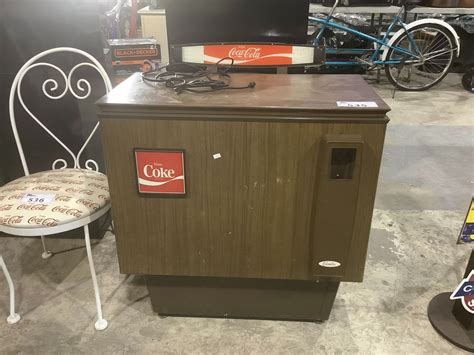 Cornelius Vintage Coca Cola Cooler Model 18 8852 044 Serial 1569 2 Amps