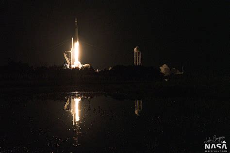 Astronauts will travel to space in a spacex crew dragon capsulecredit: SpaceX successfully conducts Starlink v1.0 L9 launch - NASASpaceFlight.com