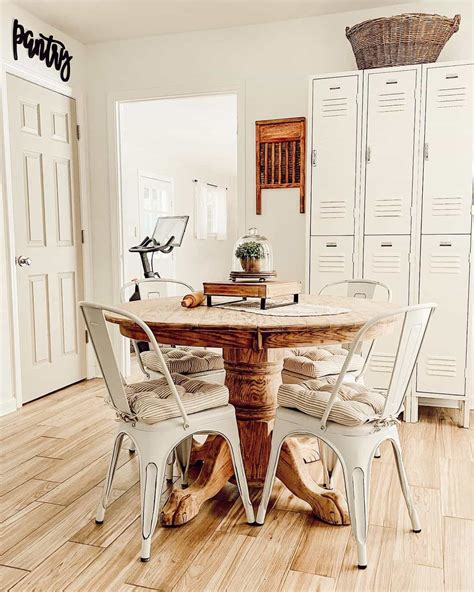 30 Spectacular Round Dining Table Centerpiece Ideas to Enhance Your Home