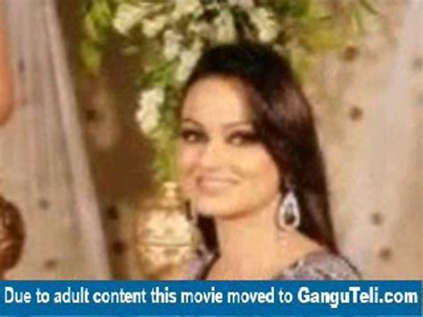 Indian Aunty Hot Desi Movie Bedroom Scene First Night Shakeela Reshma