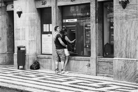 Multibanco is the most popular payment method in portugal. Multibanco Foto & Bild | streetfotografie, menschen Bilder ...