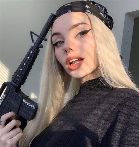 Aesthetic Gun Pfp See More Ideas About Anime Aesthetic Anime Anime