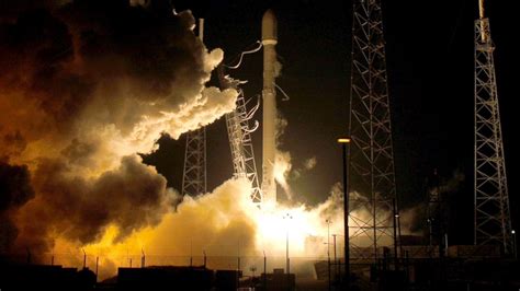 Spacex Historic Rocket Landing Is A Success Abc News