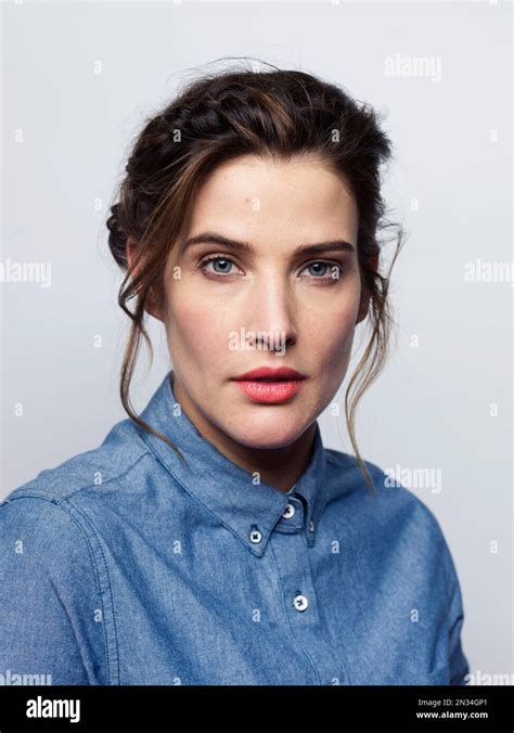 Cobie Smulders Poses For A Portrait To Promote The Film Results At