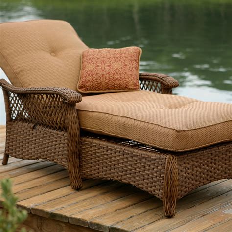 Apricity Outdoor Veranda Agio Outdoor Tan Woven Chaise Lounge Chair