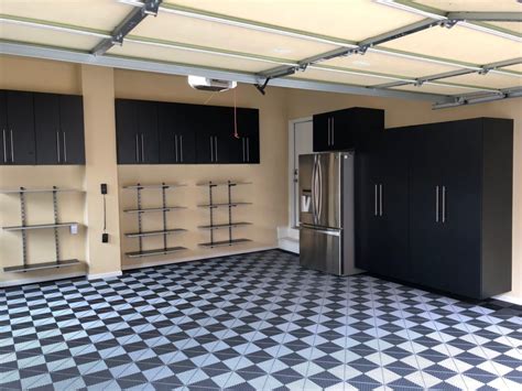 This insanely clever garage storage ideas will help you transform the parking space into a smart and functional contemporary lot. Garage Cabinets Ideas Gallery Louisville | Garage ...