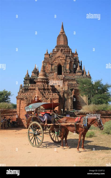 Temple At Pagan Myanmar Stock Photo Alamy