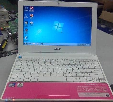 Cara memperbaiki charger laptop tidak berfungsi adalah dengan memperhatikan kabelnya jika ada yang kerutan atau bagian. Cara Memperbaiki Laptop Acer One 14 Mati Total - Bagi Hal Baik