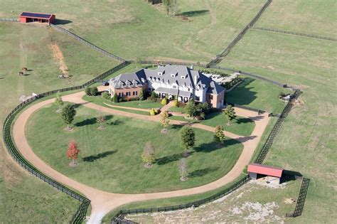 File Sheryl Crow Puts Her Sprawling 154 Acre Farm Just