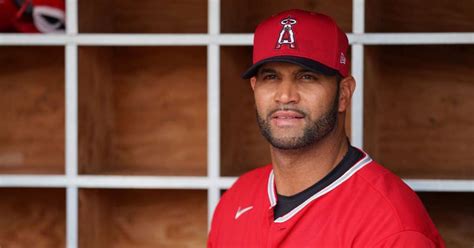 Albert Pujols Asks For Prayers As Friends Infant Son Needs A Miracle