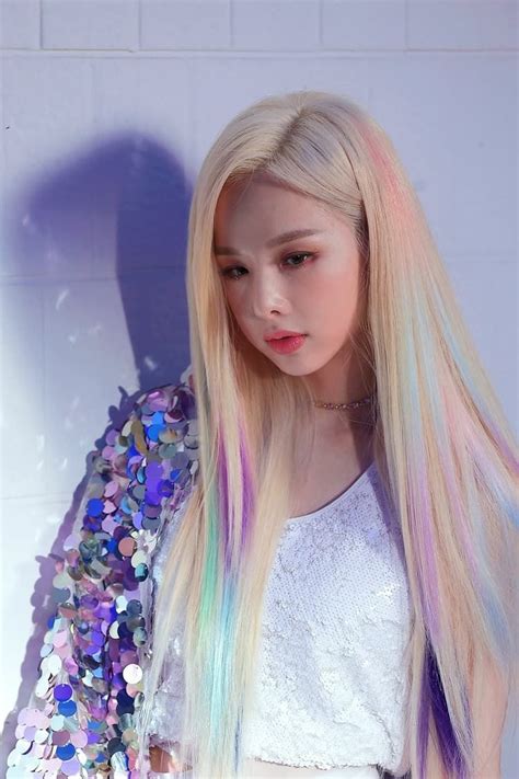 Image About Kpop In K Pop Korea By 🌈𝕁𝕖𝕟𝕟𝕚𝕖 𝔾𝕣𝕖𝕟𝕫🦄 Pretty Hair Color