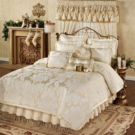Classique Damask Comforter Bedding Bedroom Comforter Sets Bed Linens