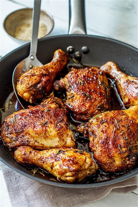 Started marinating when i went the second time i made this i seasoned the drumsticks and baked them in the oven, then basted. Balsamic Honey Skillet Chicken Legs Recipe — Eatwell101